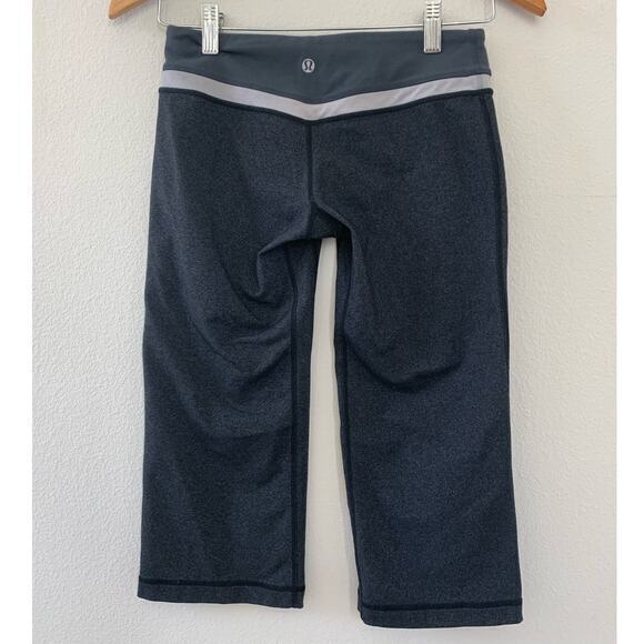Lululemon Groove Crop Capri Pants Womens size 4 Charcoal Gray Blend - Picture 2 of 4
